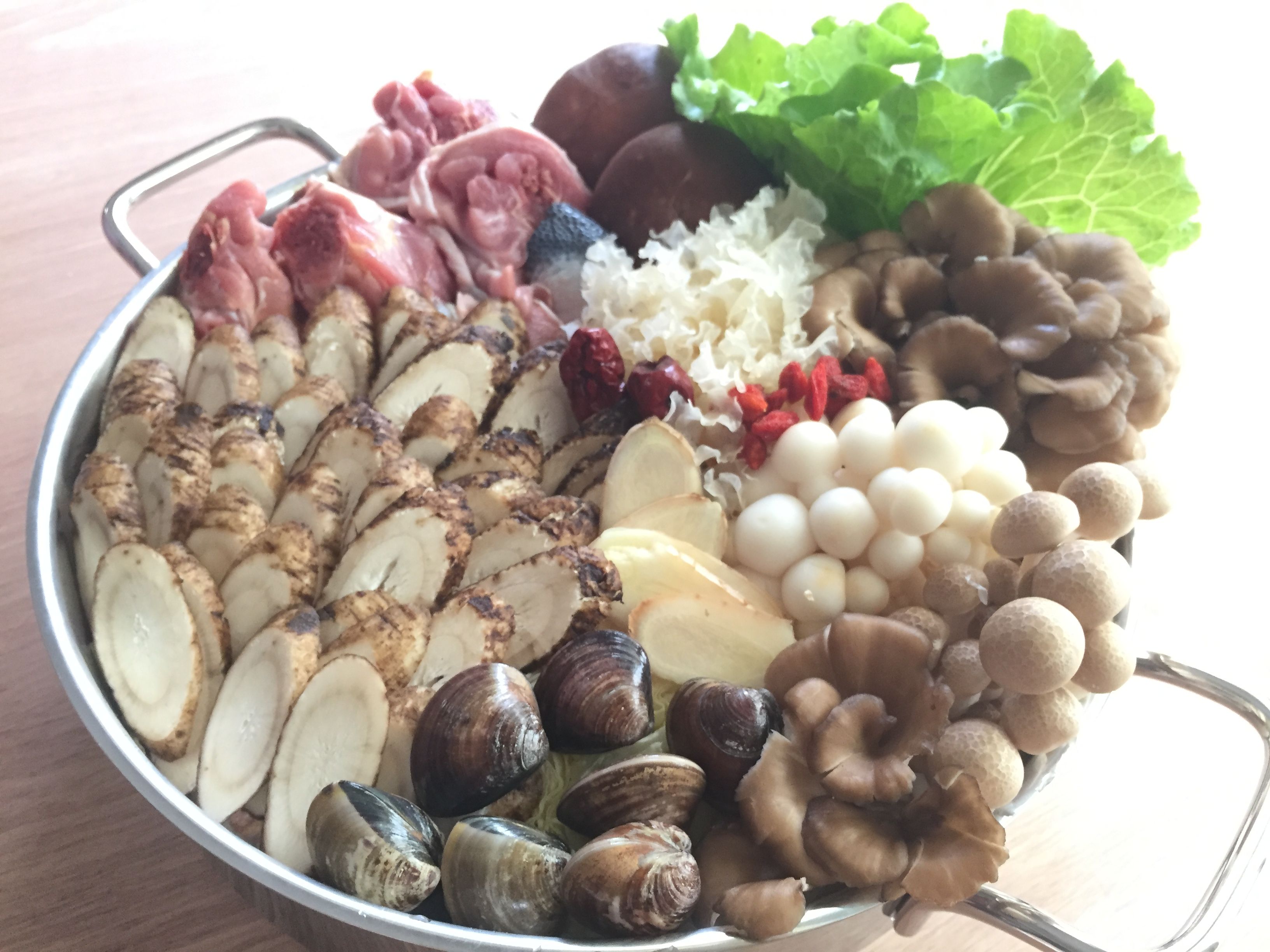 黑牛蒡菌菇雞湯